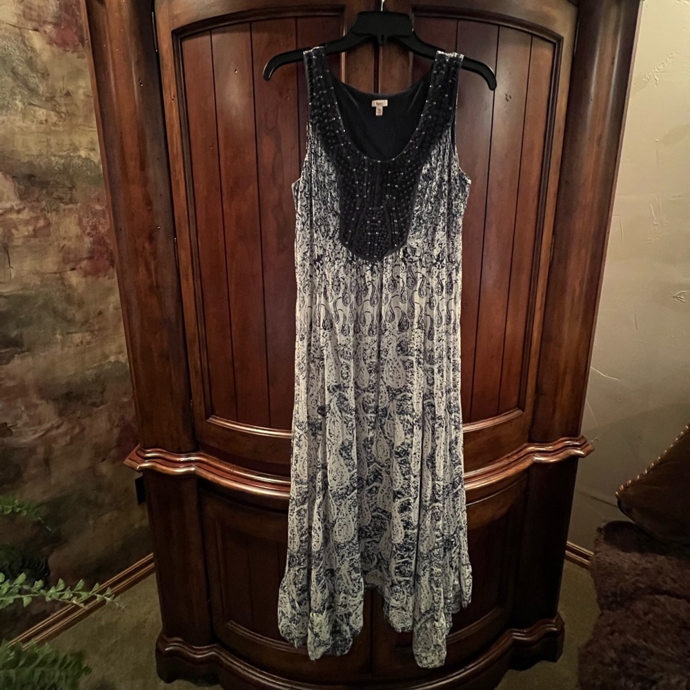 Reba tank dress.  Full sewn in slip. No flaws